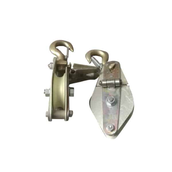 pulley for lifting heavy objects