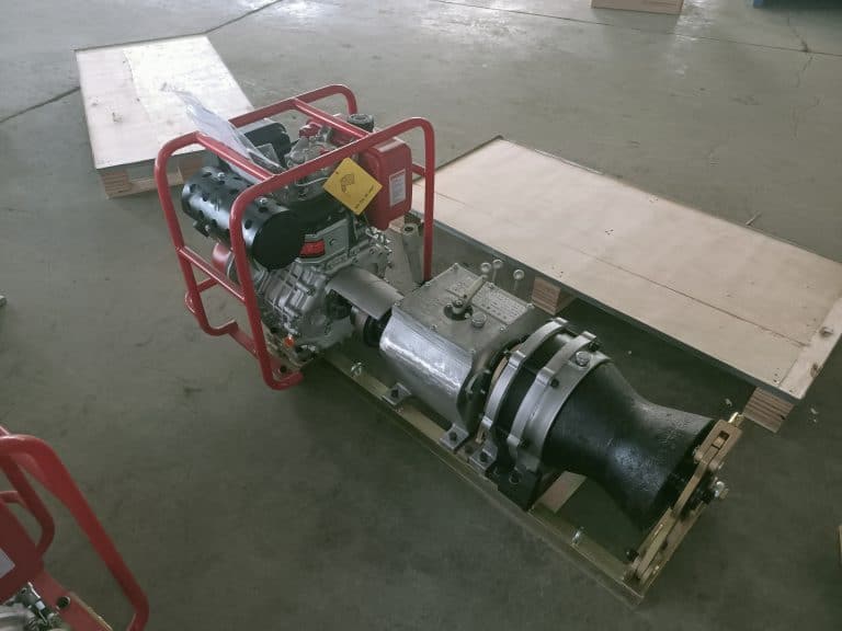 What do you understand by engine winch?