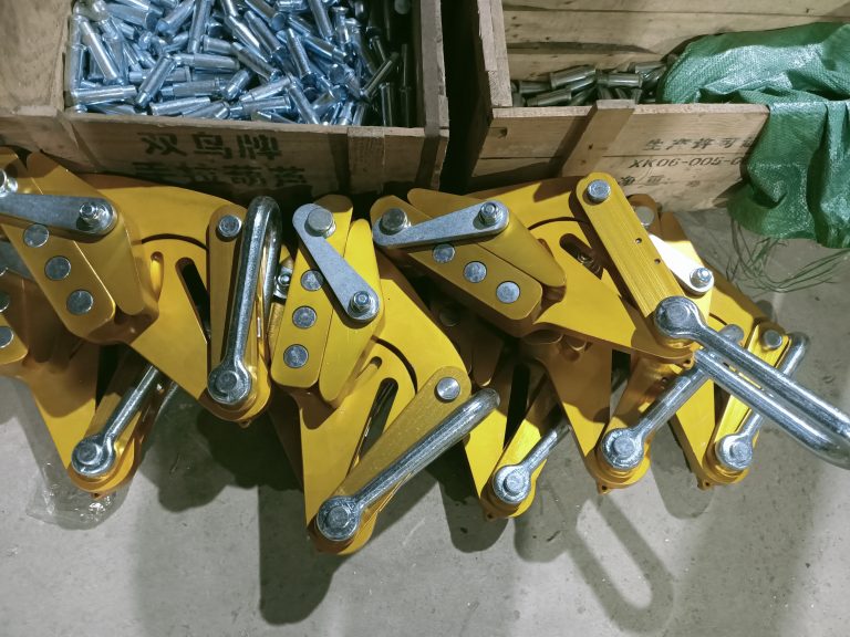 The Come Along Grip: A Durable and Versatile Tool for Construction and Engineering Projects